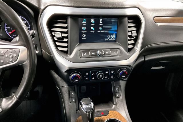 Used 2019 GMC Acadia SLE w/ Driver Alert Package I image 4