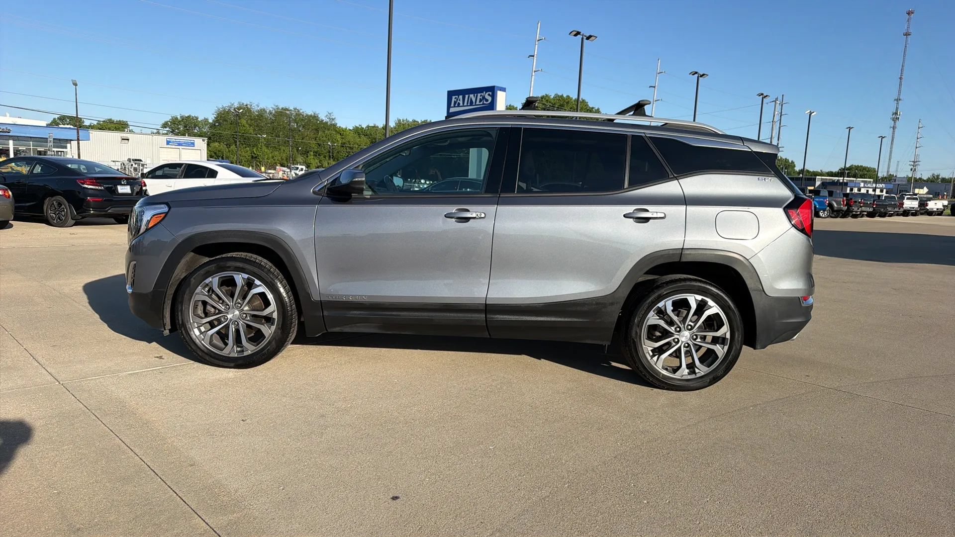 Used 2018 GMC Terrain SLT w/ Preferred Package AWD/4WD image 8