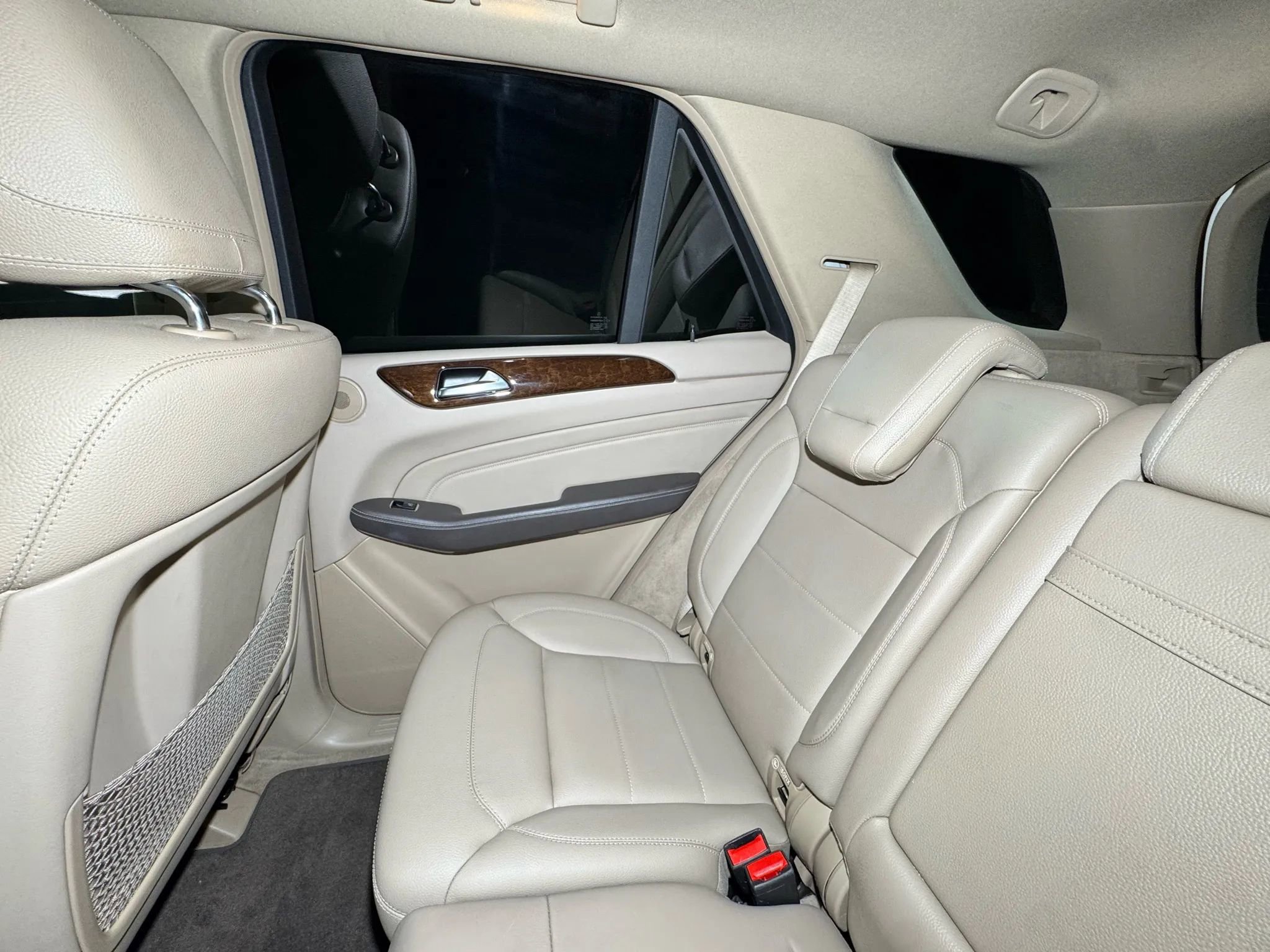 Used 2012 Mercedes-Benz ML 350 BlueTEC 4MATIC image 28