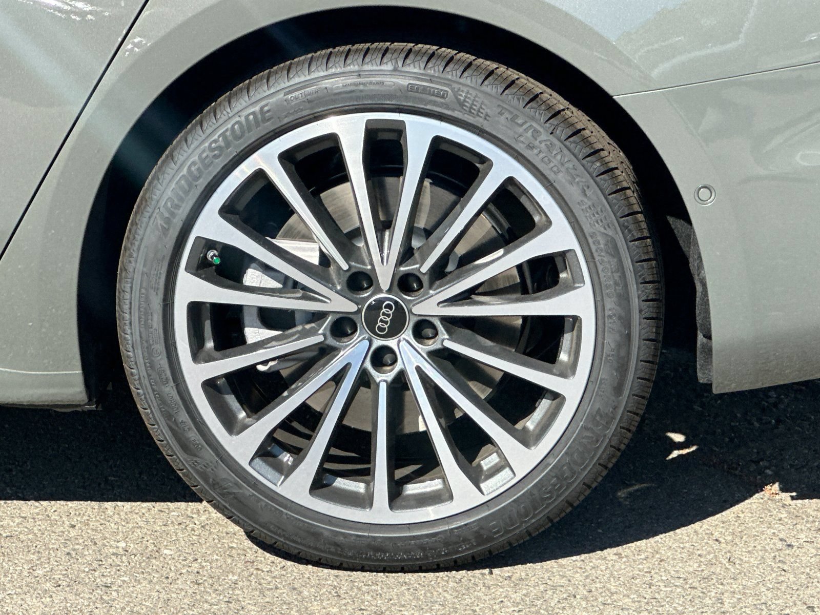 New 2026 Audi A6 Premium Plus AWD/4WD image 24