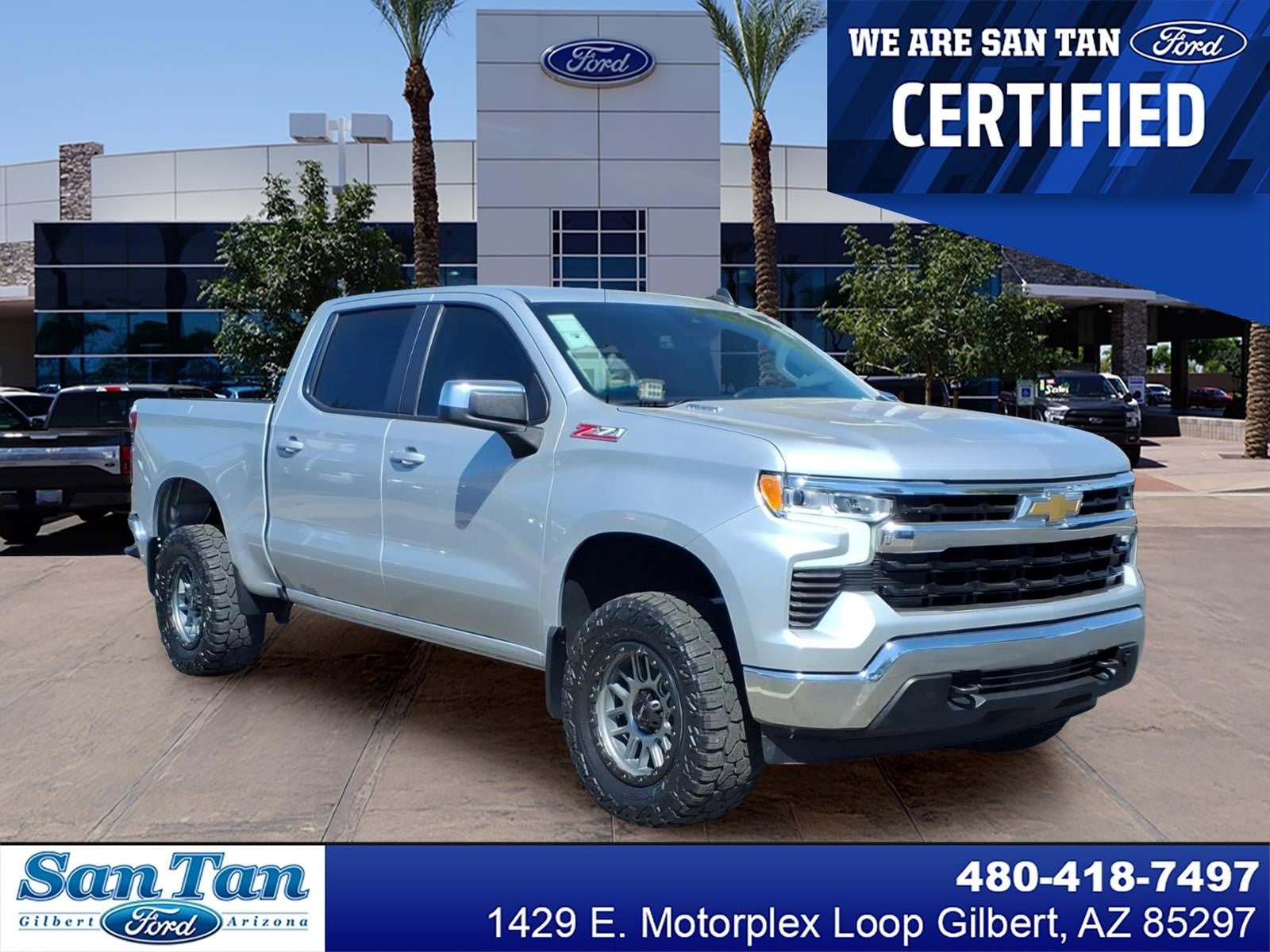 Used 2022 Chevrolet Silverado 1500 LT w/ Z71 Off-Road Package AWD/4WD image 1