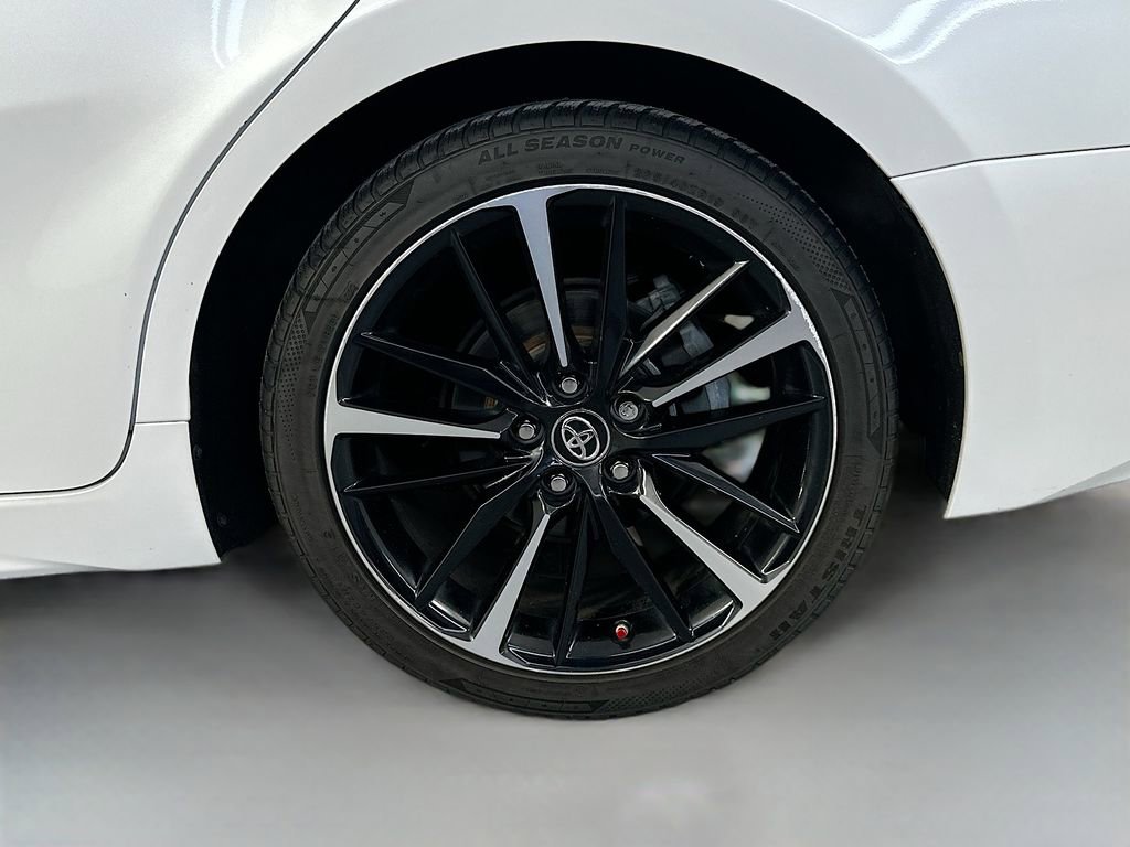 Used 2019 Toyota Camry XSE w/ Navigation Package FWD image 35