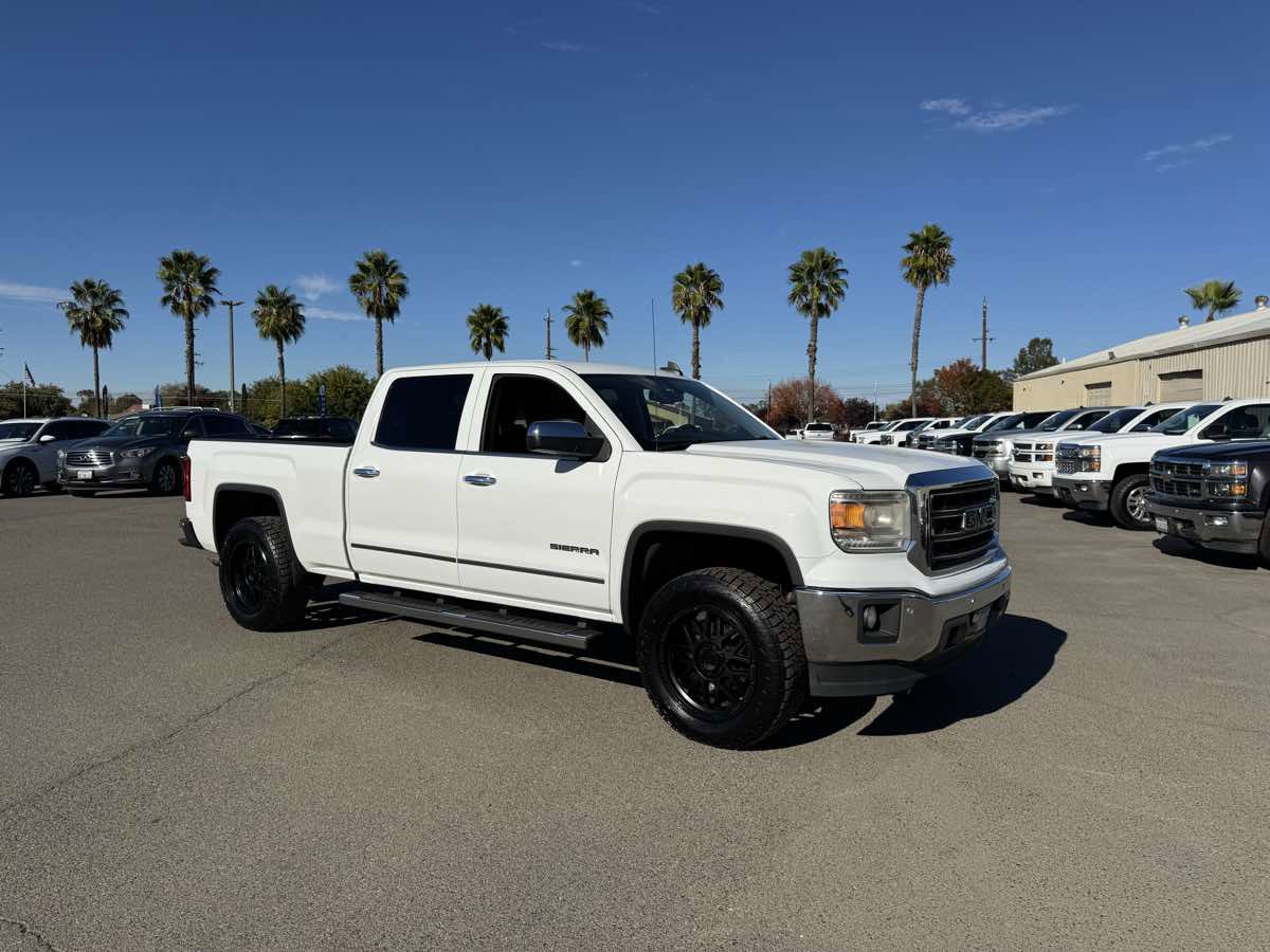 Used 2015 GMC Sierra 1500 SLT w/ SLT Crew Cab Value Package image 15