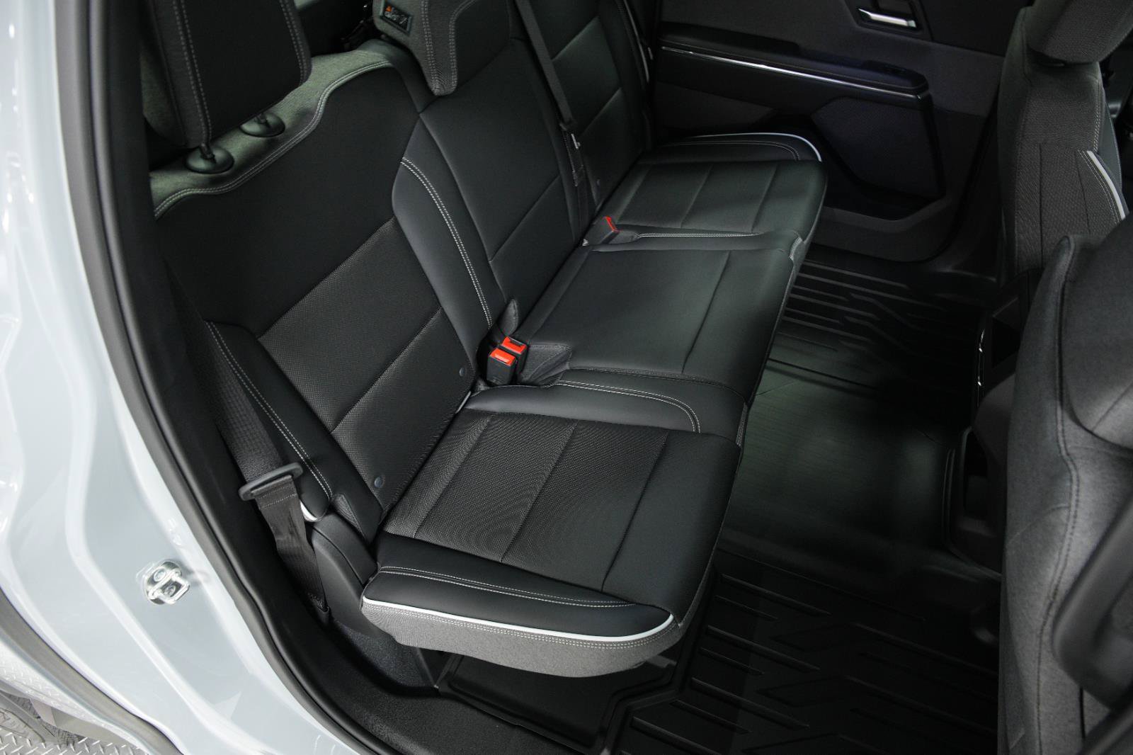 New 2026 GMC Sierra EV Elevation AWD/4WD image 15