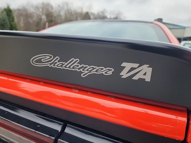 Used 2023 Dodge Challenger R/T w/ T/A Package image 7