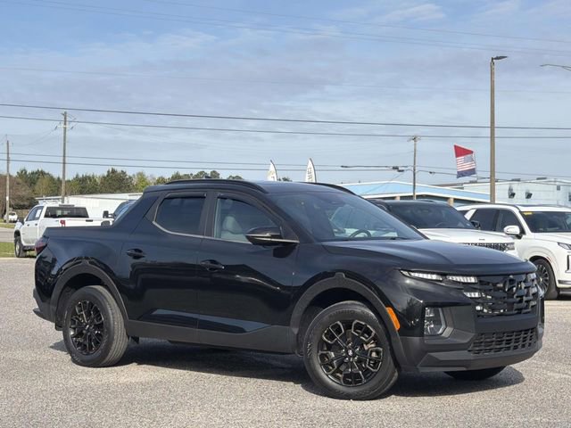 Used 2022 Hyundai Santa Cruz SEL Premium image 2