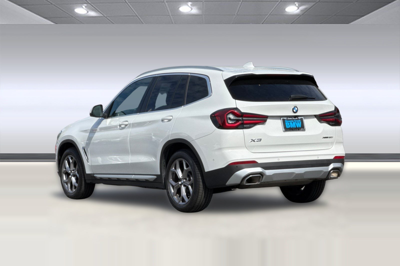 Certified 2023 BMW X3 xDrive30i w/ Parking Assistance Package AWD/4WD image 3