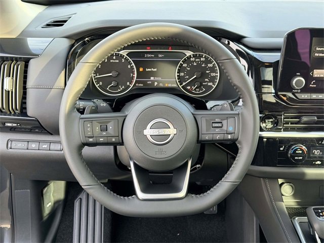 New 2025 Nissan Pathfinder SV w/ SV Premium Package image 19