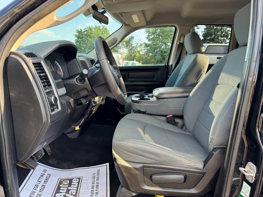 Used 2014 RAM 1500 ST w/ SXT Appearance Group image 15