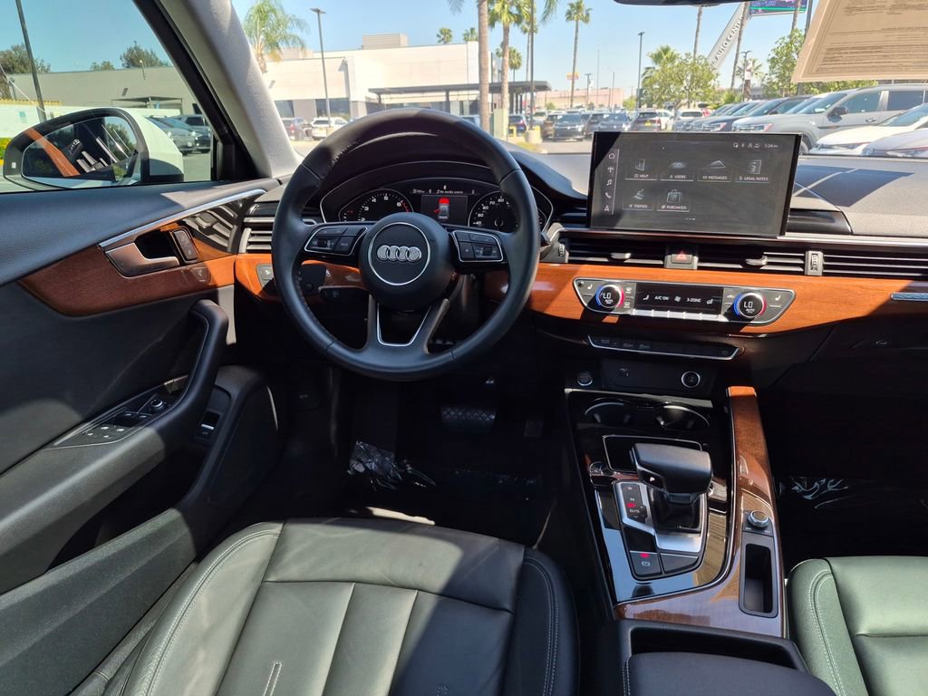 Used 2023 Audi A4 2.0T Premium image 28