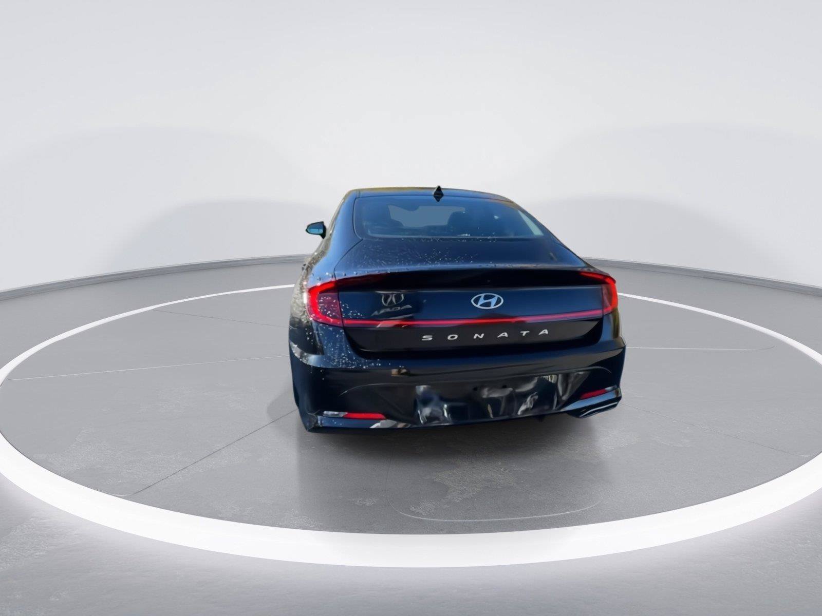 Used 2023 Hyundai Sonata SEL w/ Preferred Accessory Package FWD image 7