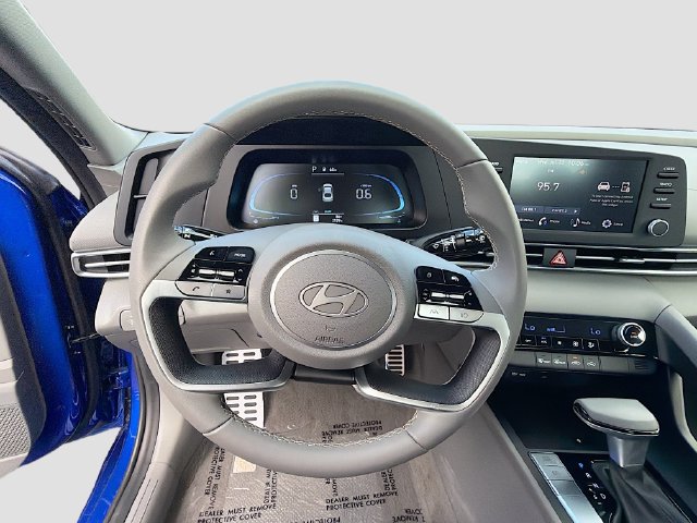 Certified 2026 Hyundai Elantra Sport FWD image 12