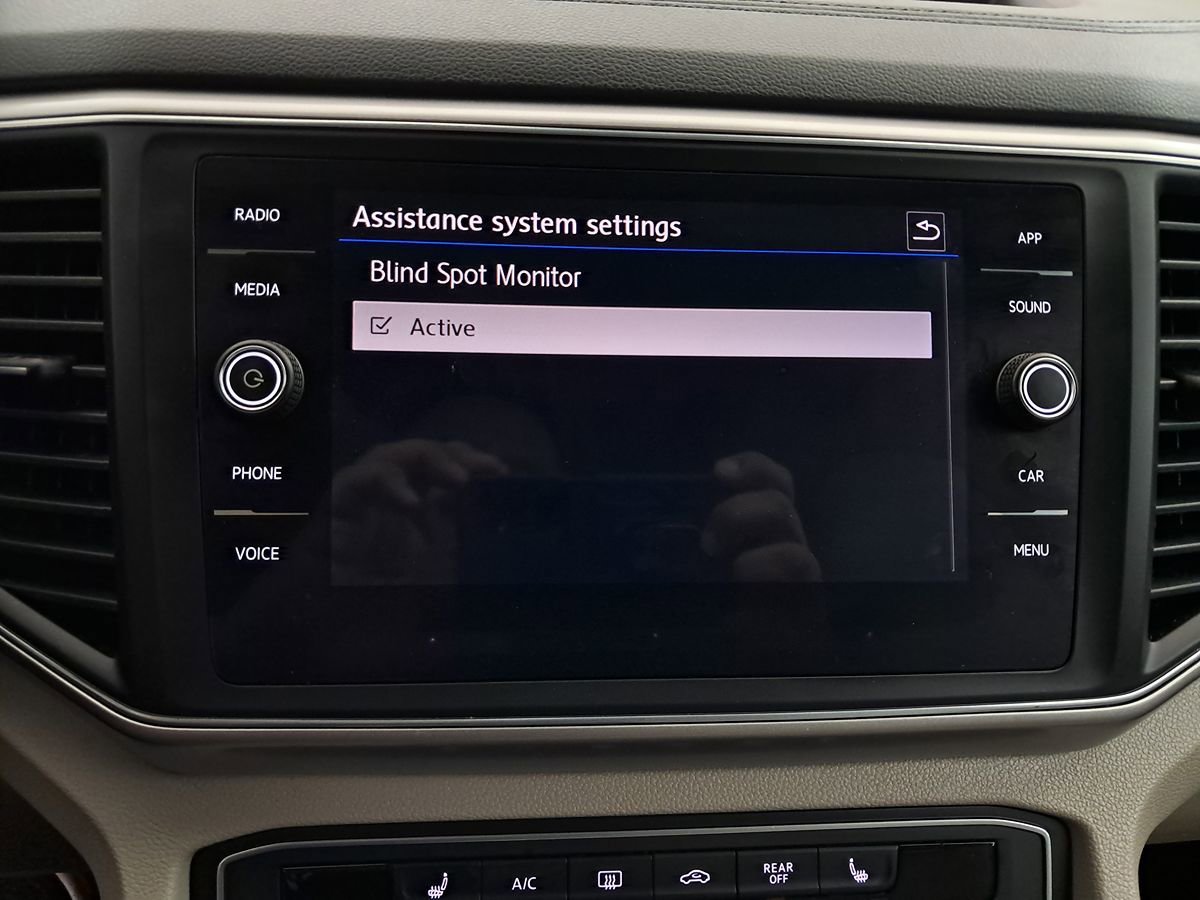Used 2018 Volkswagen Atlas SE image 21