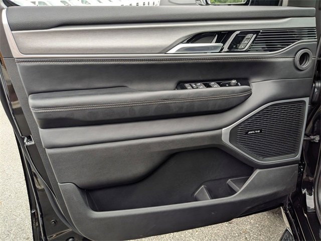 New 2025 Jeep Wagoneer L Series II w/ Convenience Group I image 10