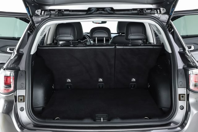 Used 2022 Jeep Compass Latitude AWD/4WD image 33