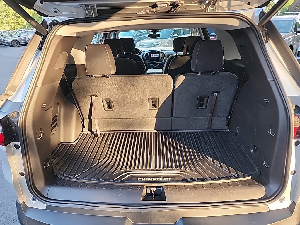 Used 2018 Chevrolet Traverse LT AWD/4WD image 12