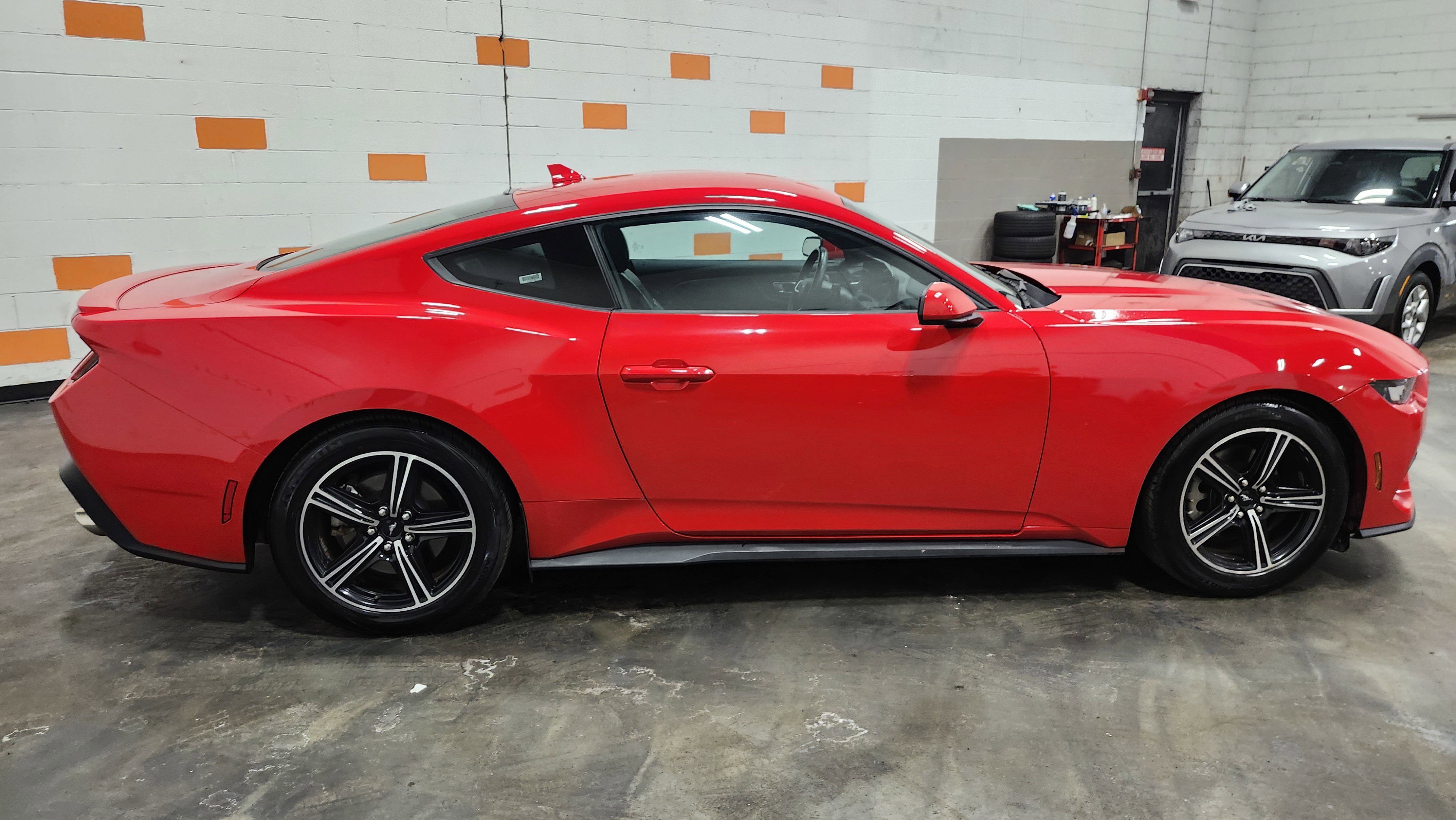 Used 2024 Ford Mustang Premium image 16