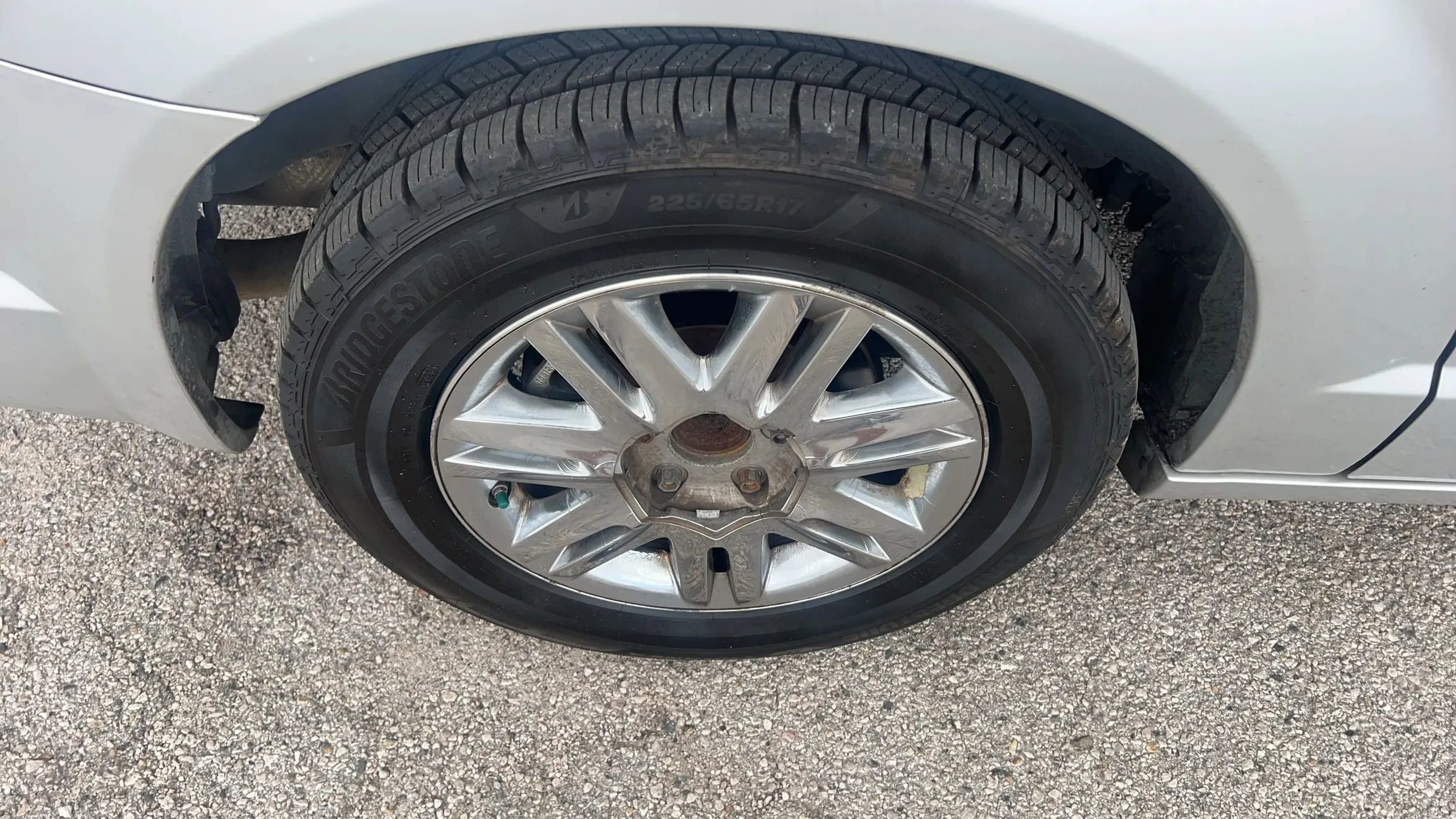 Used 2008 Chrysler Town & Country Limited w/ Entertainment Group #3 FWD image 34