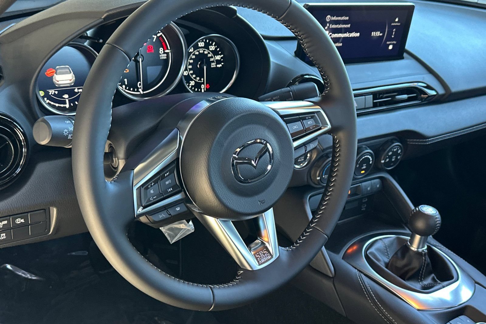 New 2026 MAZDA MX-5 Miata Club w/ Weather Package RWD image 11