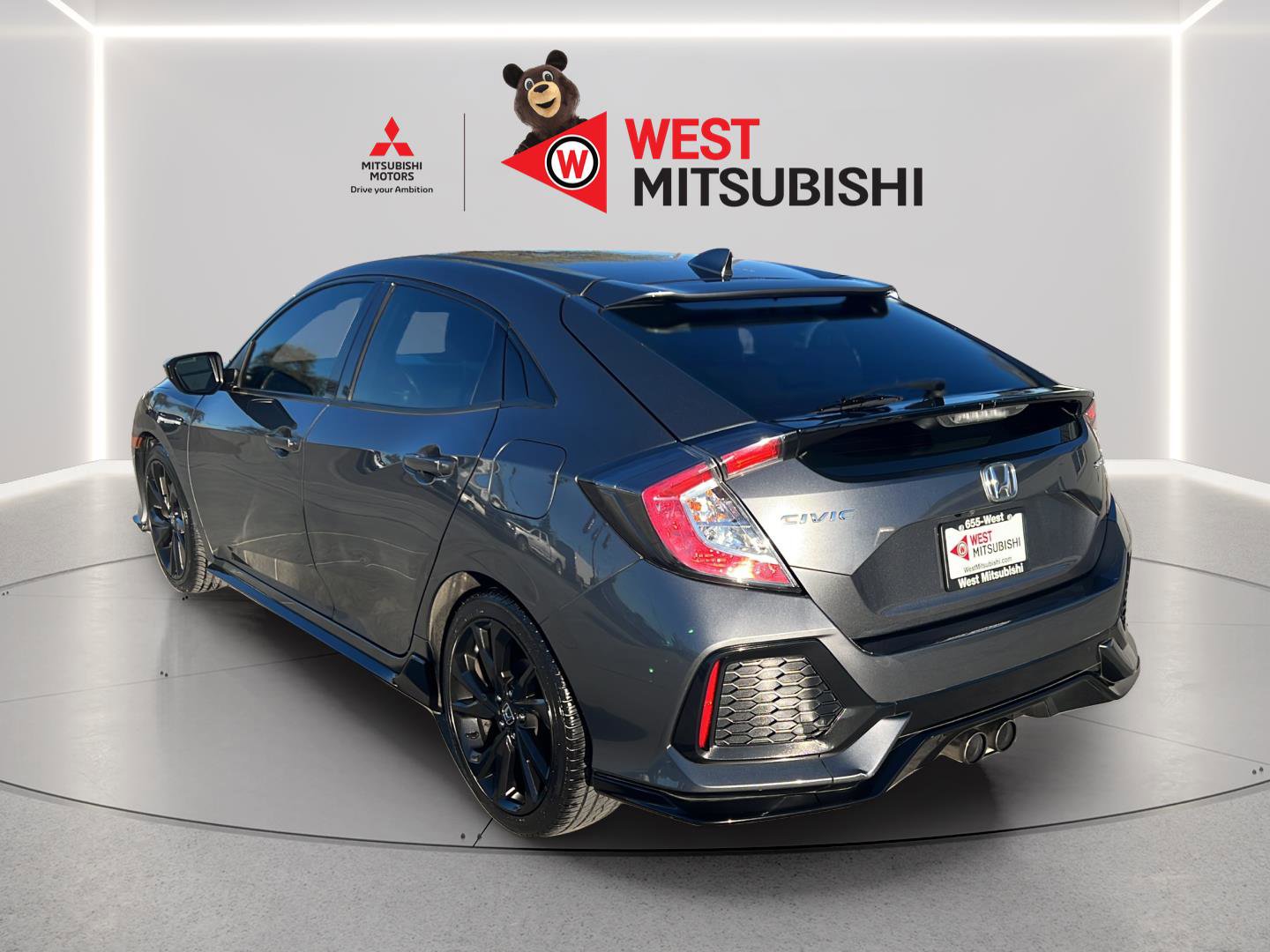 Used 2017 Honda Civic Sport image 4