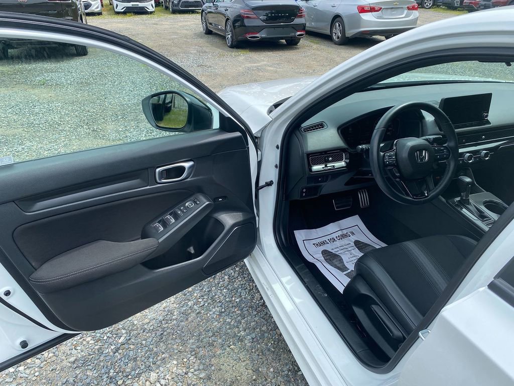 Used 2022 Honda Civic Sport image 10
