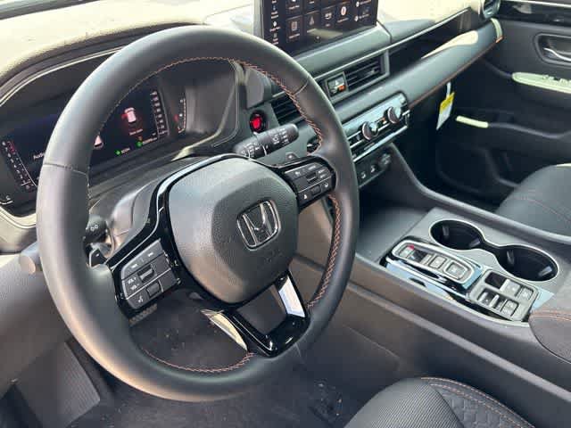 Used 2026 Honda Pilot Sport image 10