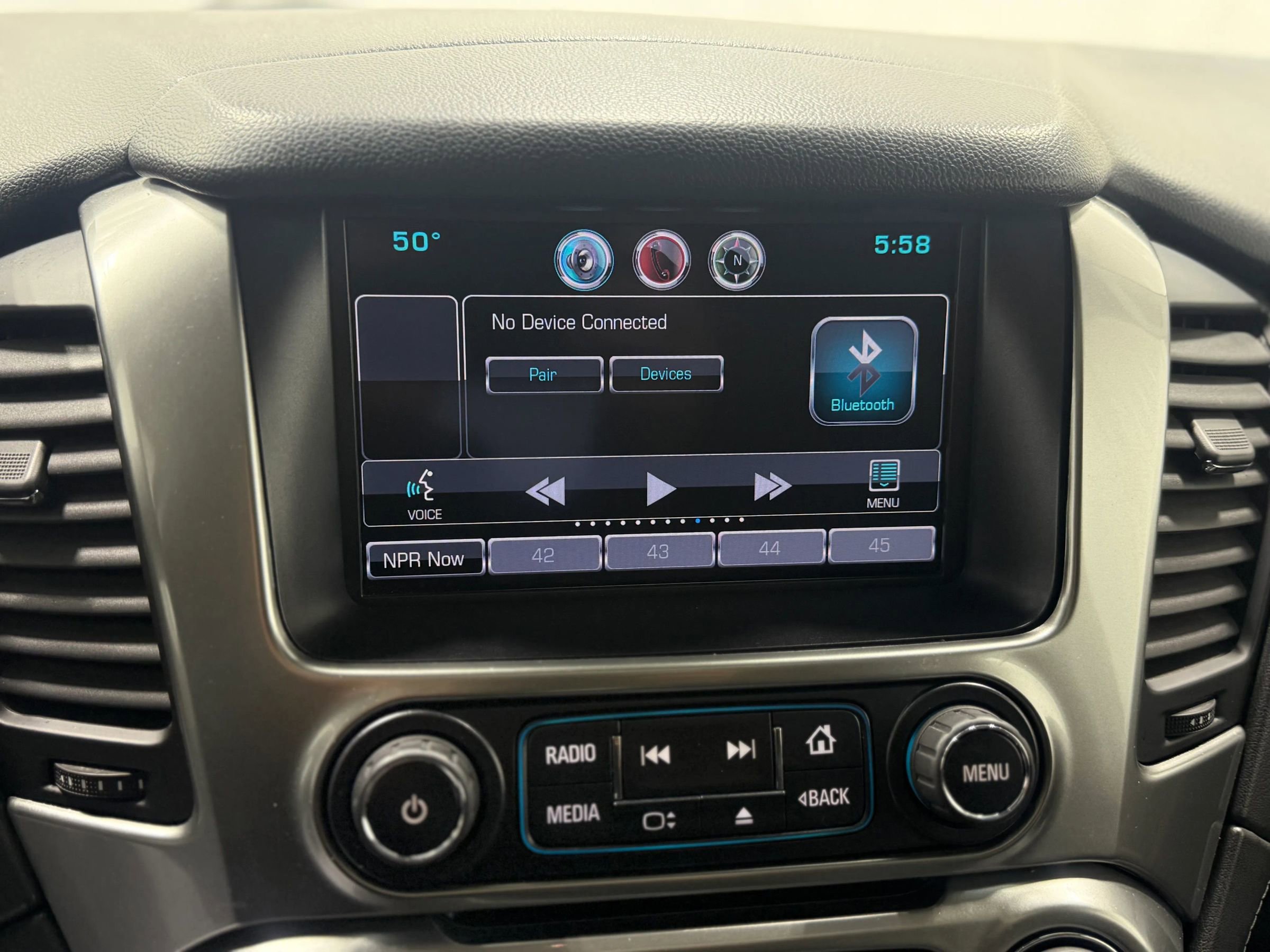 Used 2015 Chevrolet Tahoe LTZ image 19