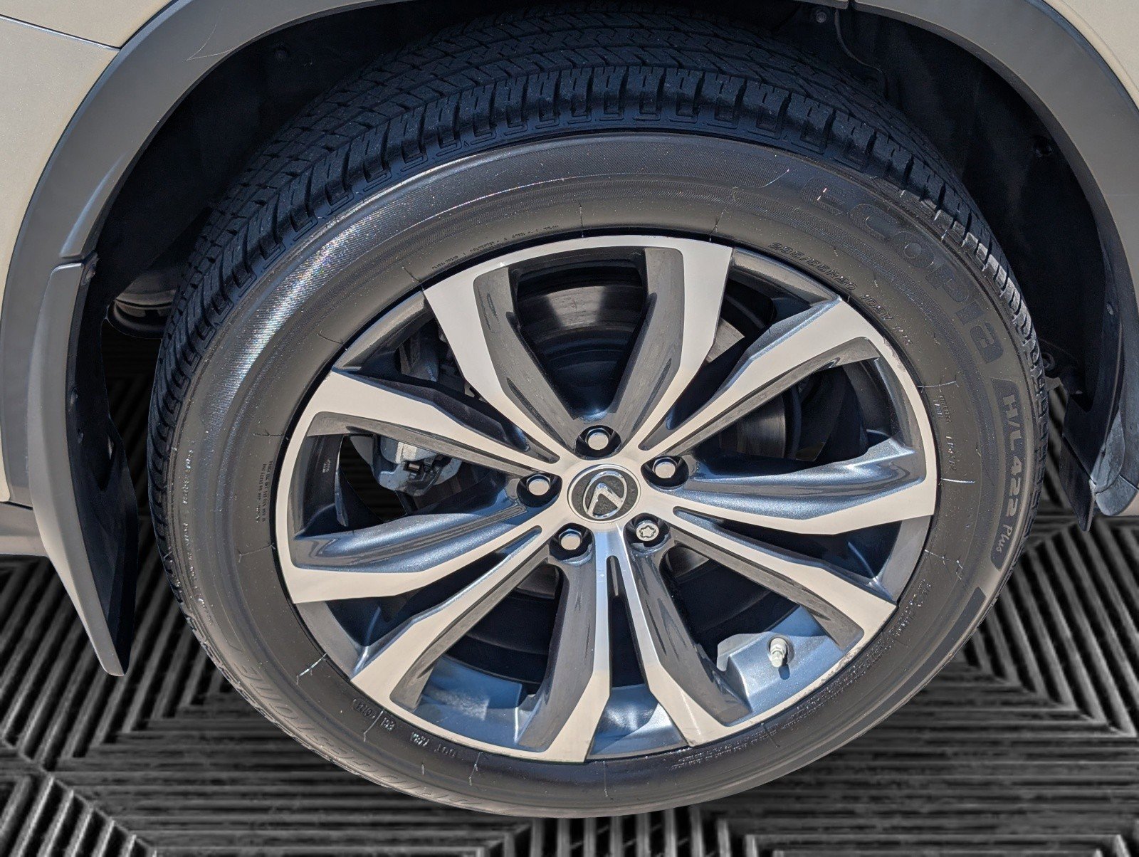 Used 2021 Lexus RX 450h AWD w/ Premium Package image 25