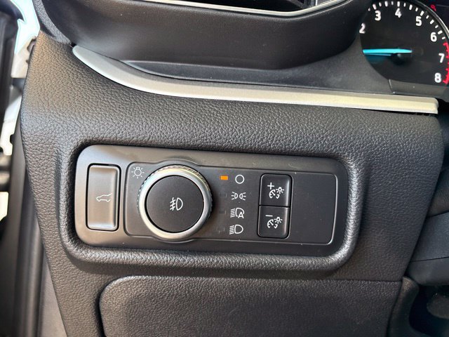 Used 2020 Ford Explorer XLT w/ Equipment Group 202A AWD/4WD image 24