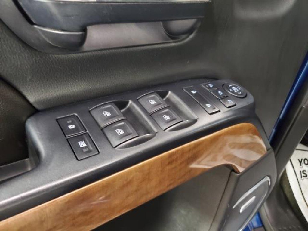 Used 2015 Chevrolet Silverado 2500 LTZ w/ Duramax Plus Package AWD/4WD image 13