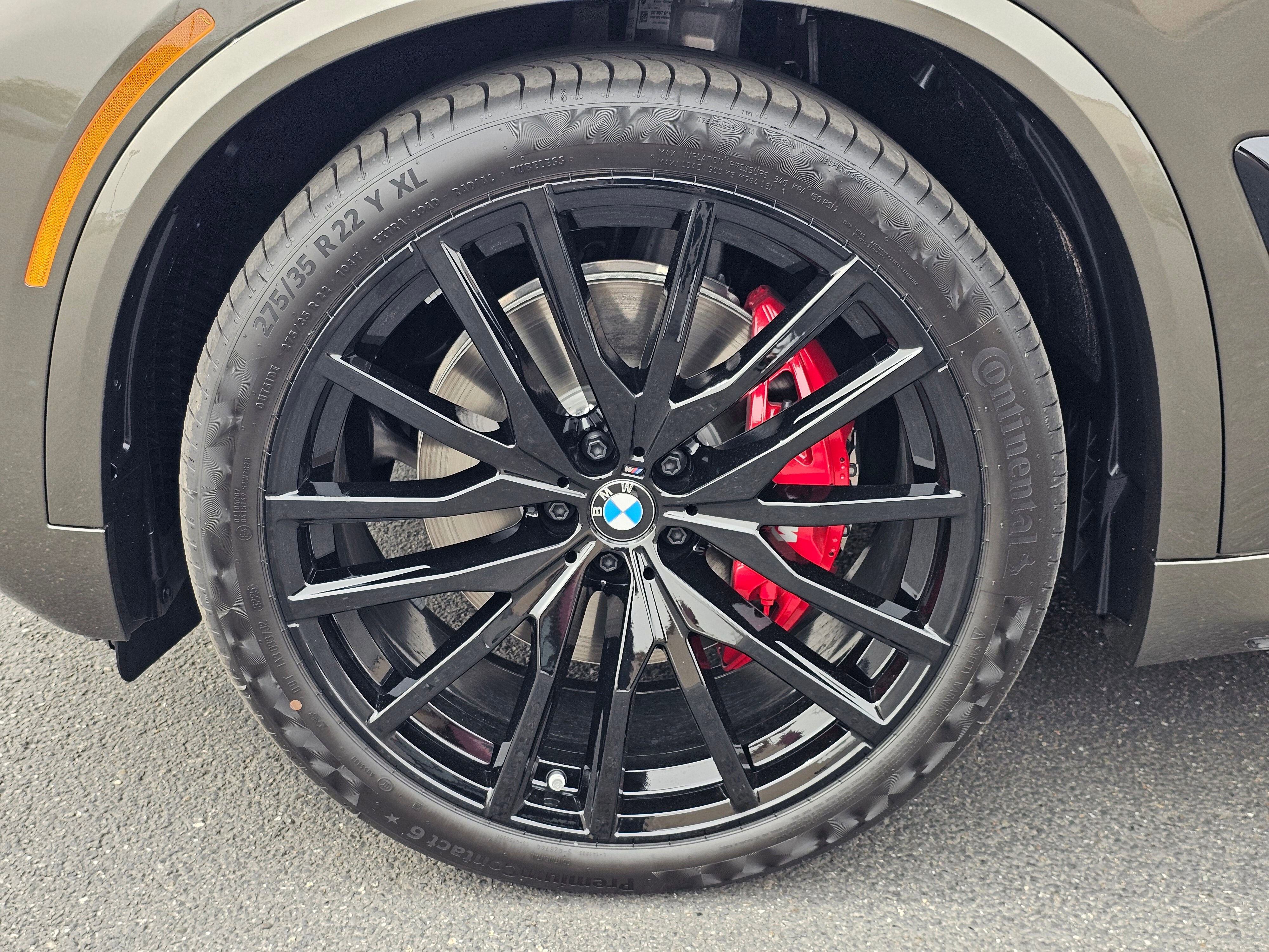 New 2026 BMW X5 xDrive40i w/ Executive Package image 8