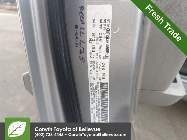 Used 2010 Chrysler Town & Country Touring image 12