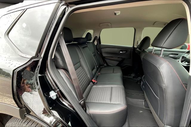 New 2026 Nissan Rogue SV w/ Rock Creek Premium Package AWD/4WD image 9