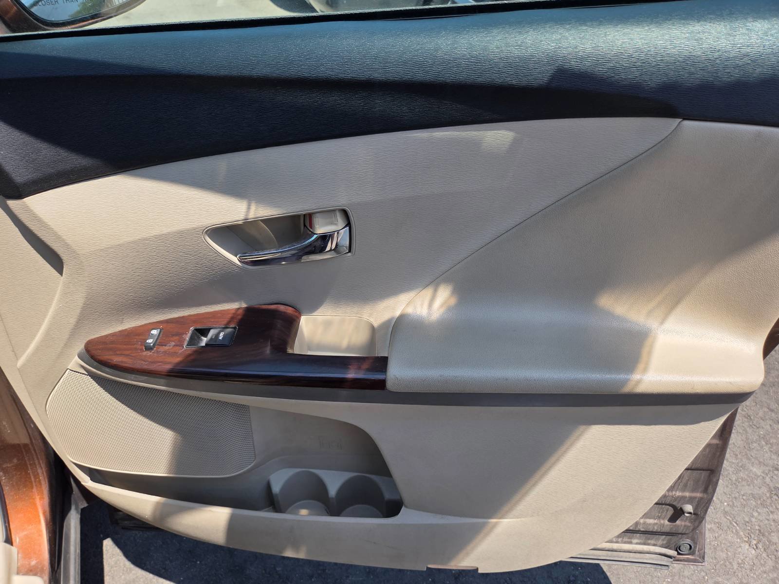 Used 2013 Toyota Venza XLE image 14