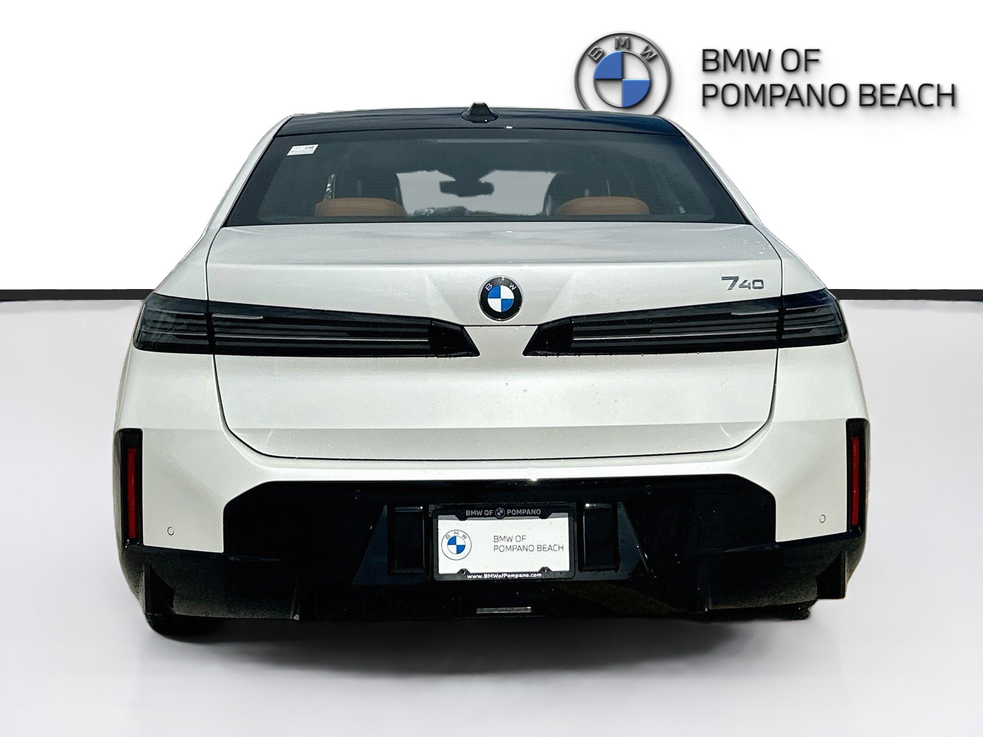 New 2027 BMW 740i w/ M Sport Package RWD image 5
