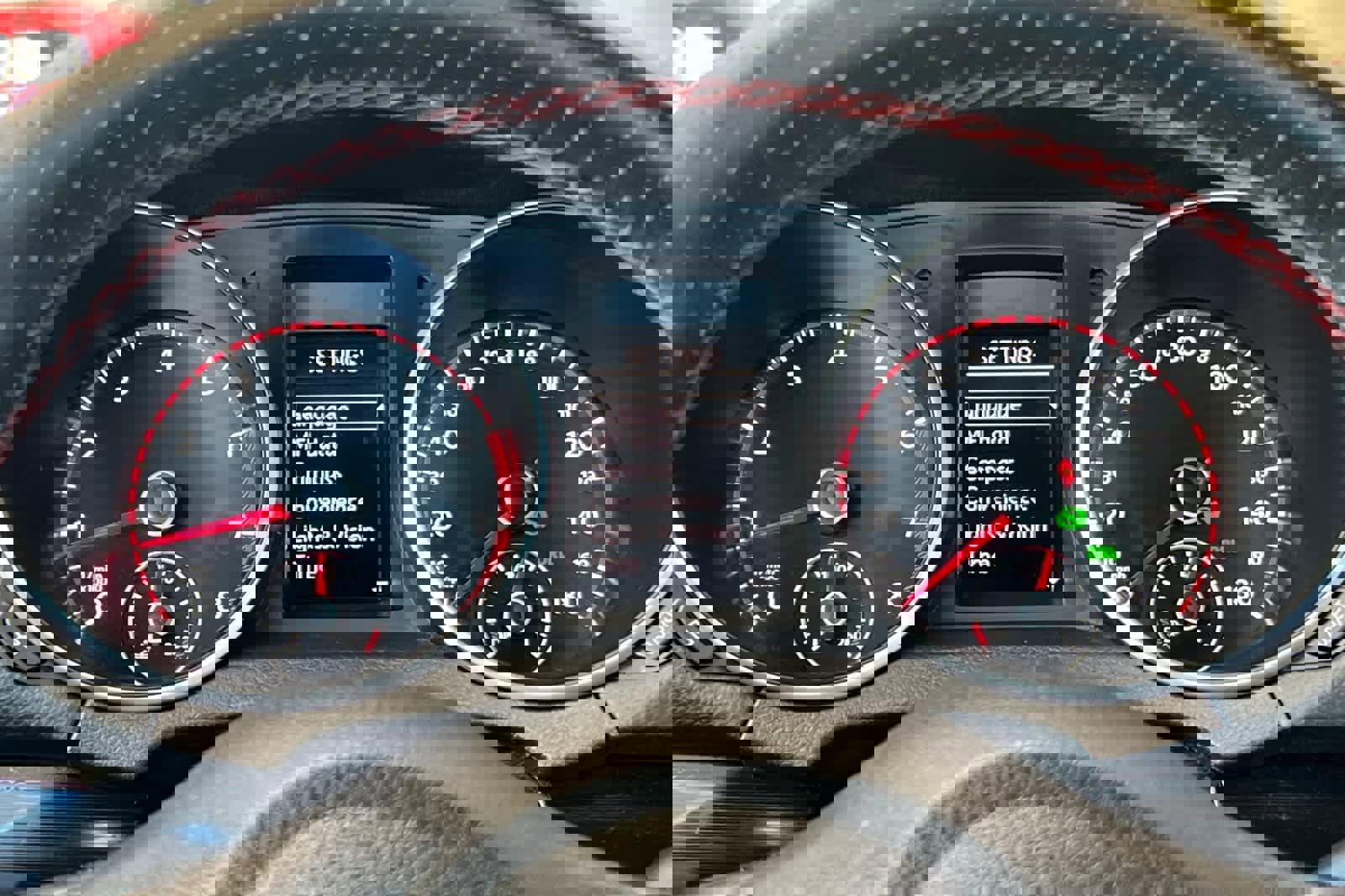 Used 2012 Volkswagen GTI 4-Door image 26