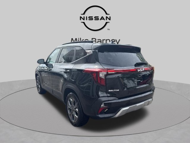 Used 2024 Kia Seltos S AWD/4WD image 4