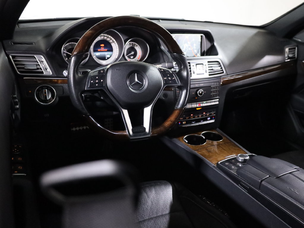 Used 2016 Mercedes-Benz E 400 Cabriolet image 30