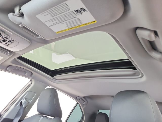Used 2024 Toyota Camry LE w/ Convenience Package FWD image 21