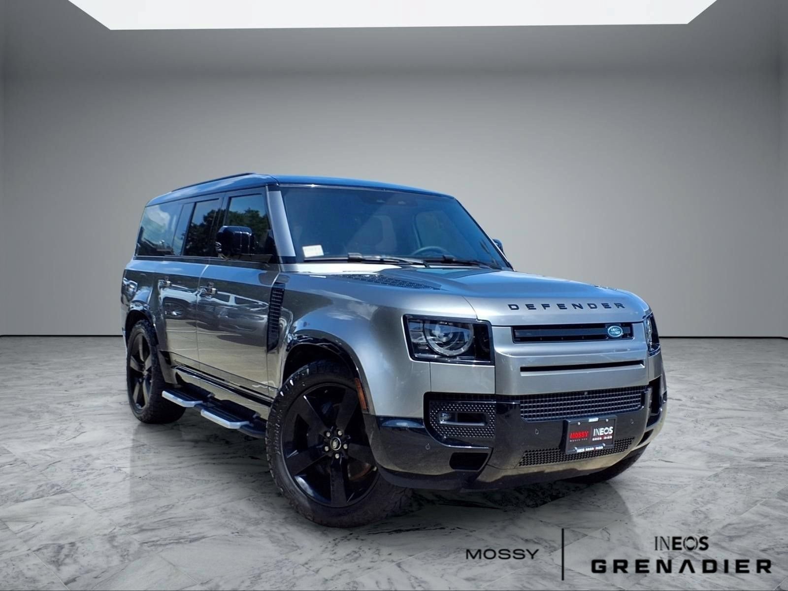 Used 2024 Land Rover Defender 130 X-Dynamic SE