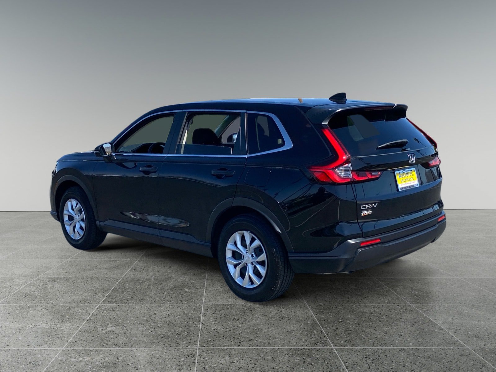 Used 2025 Honda CR-V LX image 3
