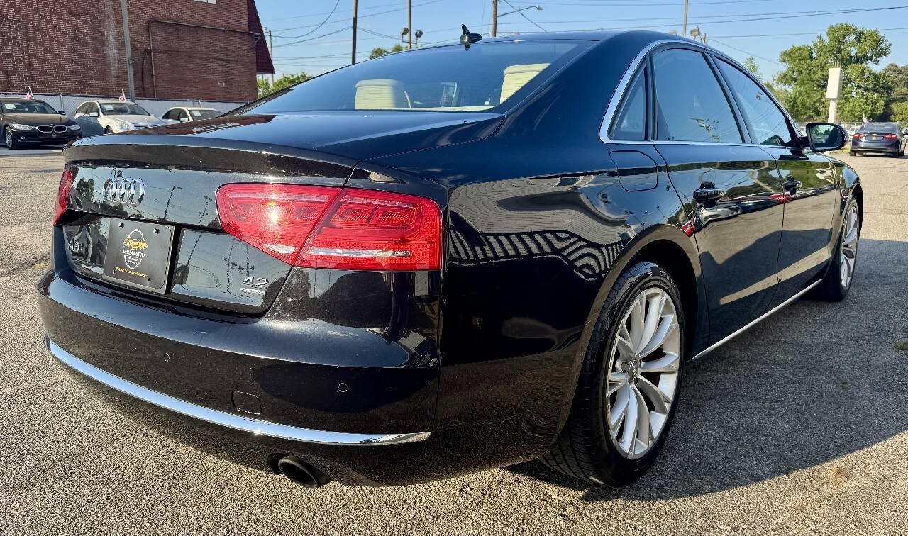 Used 2011 Audi A8 4.2 AWD/4WD image 5