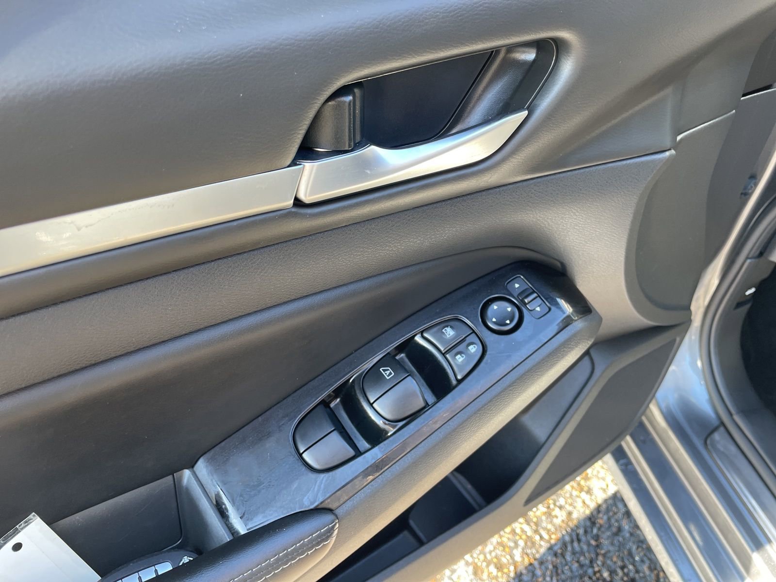 Used 2024 Nissan Altima 2.5 SL image 14