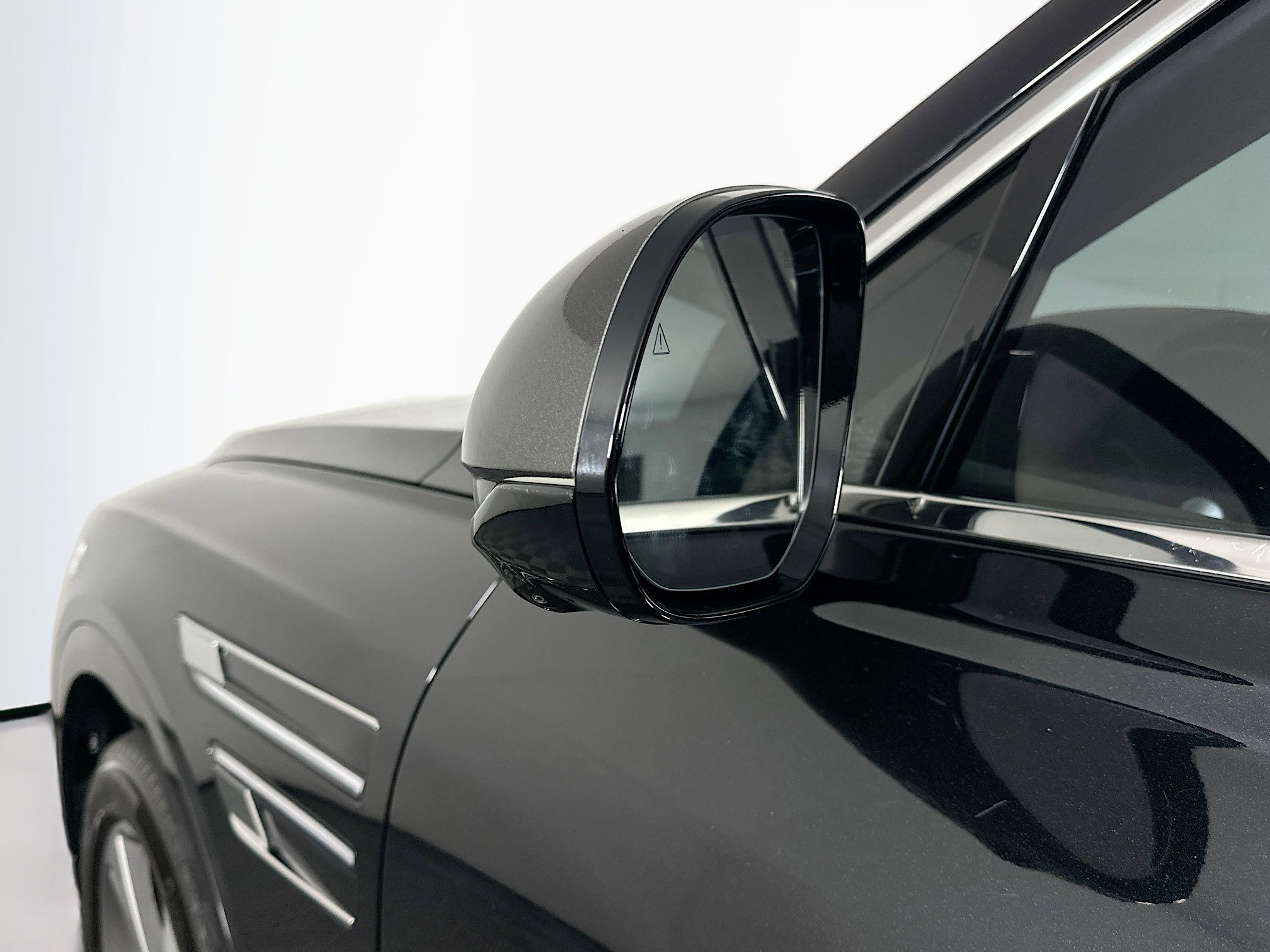 Used 2024 Genesis GV80 3.5T w/ Advanced Package image 16