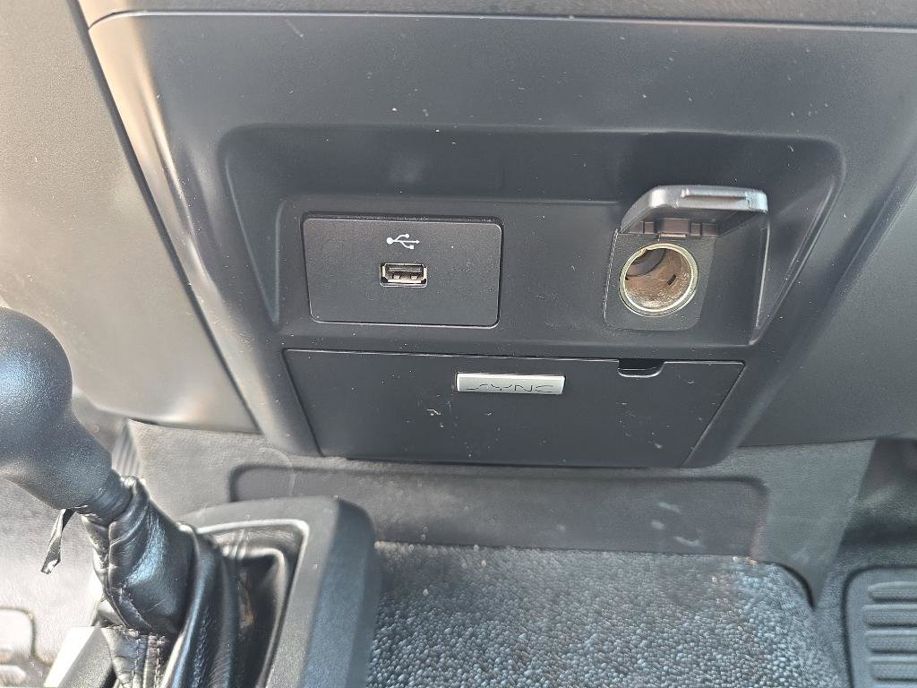 Used 2018 Ford F550 4x4 Regular Cab Super Duty image 23