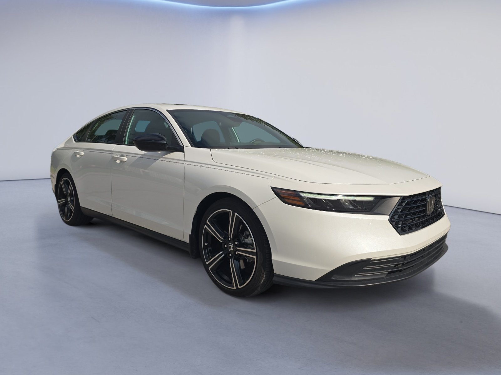 Used 2024 Honda Accord Sport image 8