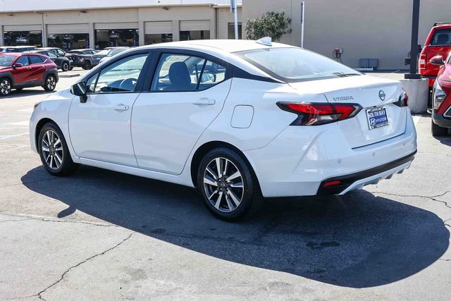 Used 2024 Nissan Versa SV FWD image 4