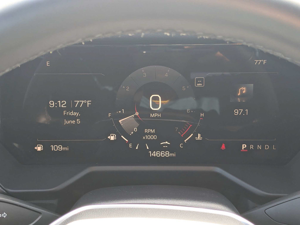 Used 2025 GMC Acadia Elevation FWD image 31