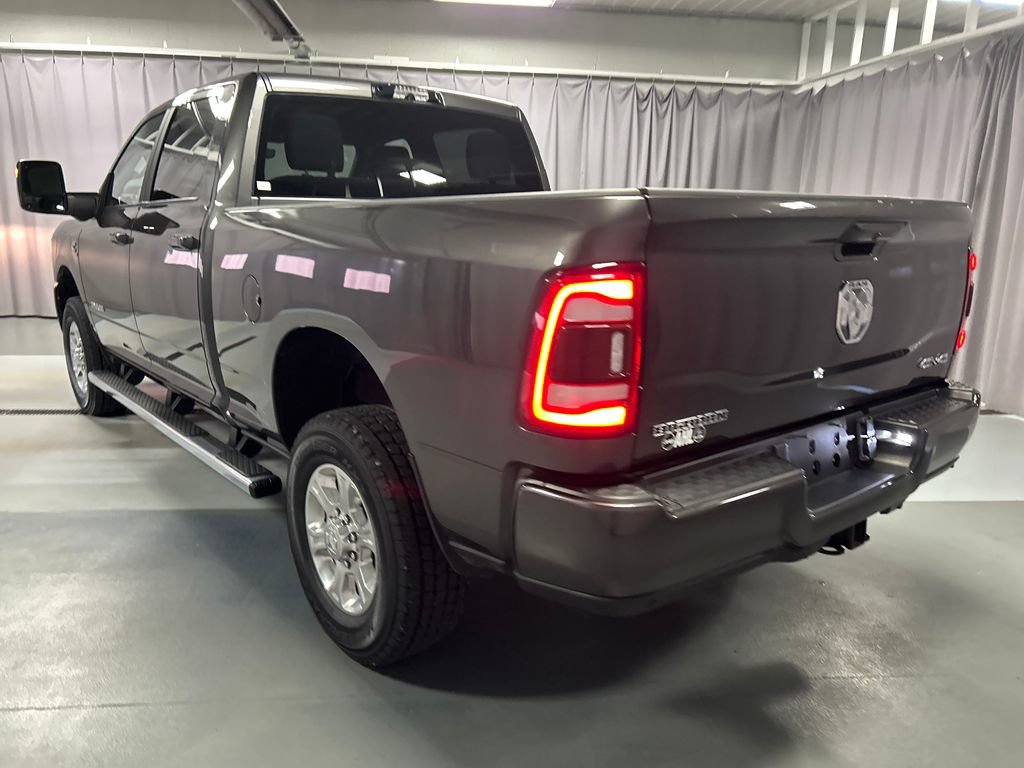 Used 2024 RAM 2500 Big Horn w/ Towing Technology Group AWD/4WD image 5