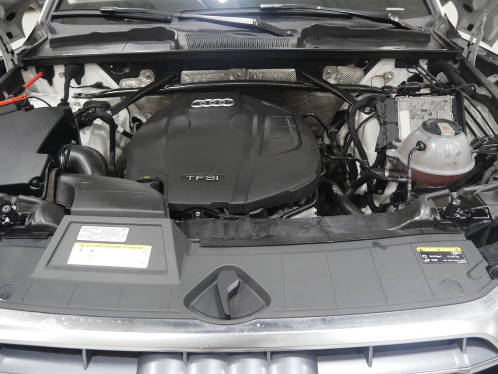 Used 2020 Audi Q5 2.0T Premium Plus w/ Premium Plus Package image 11